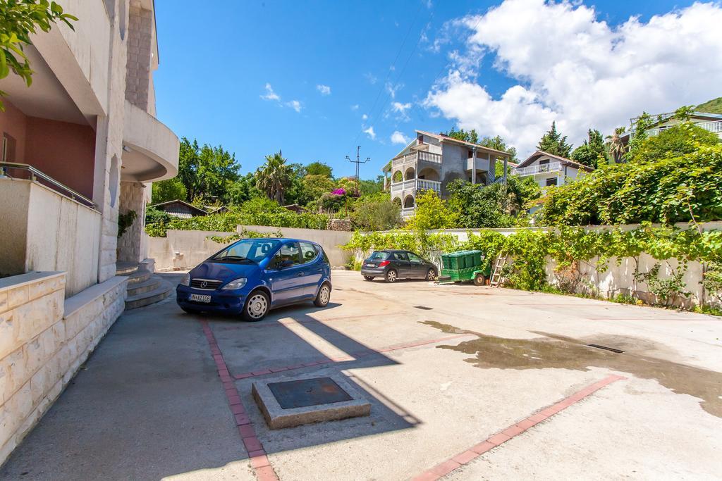 Apartments Ljubica 헤르섹 객실 사진